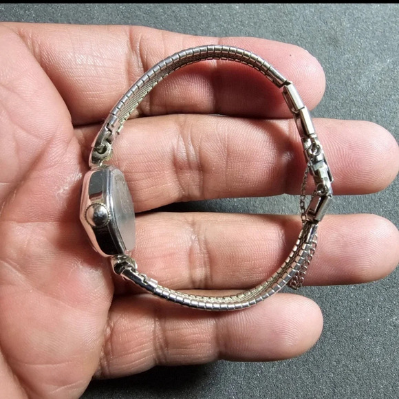 Vintage Buren Ladies Cocktail Watch Mechanical Wind Not Working For Parts/Repair - Picture 6 of 9